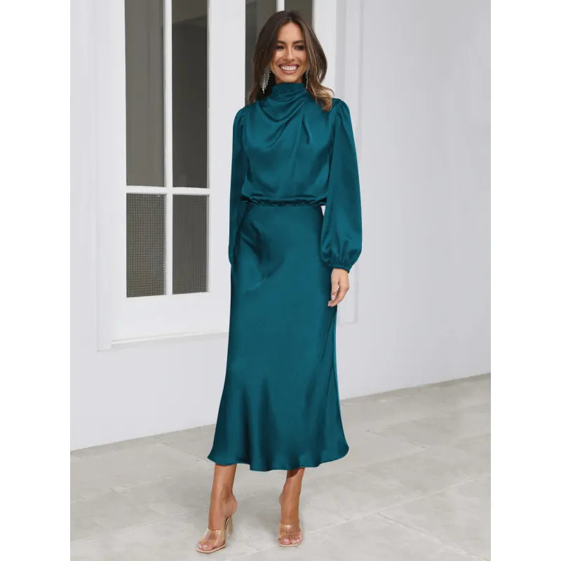 Étoile™ Satin Halter Evening Dress – Elegant Long Sleeve Formal Gown